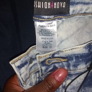 Brand New Cropped Jeans